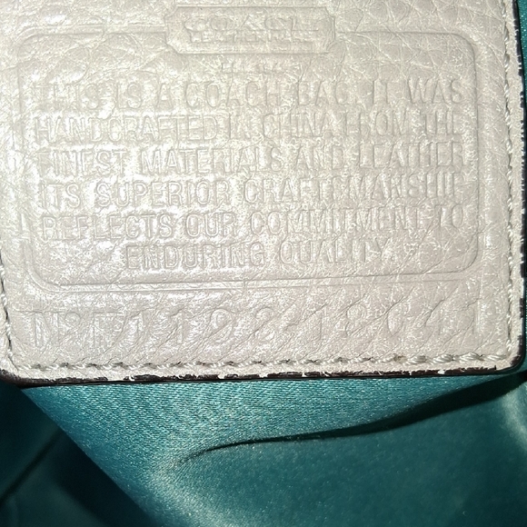 Coach Beige Leather Shoulder Bag - Picture 7 of 9